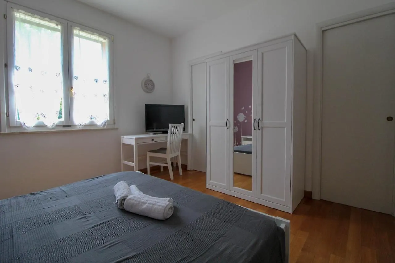 Villa Garden Lodge Desenzano del Garda