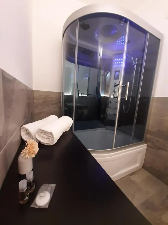 Villa Garden Lodge Desenzano del Garda 0*,